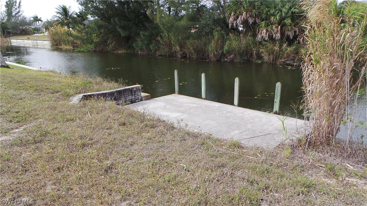 2002 SW 8th Pl., Cape Coral, FL 33991