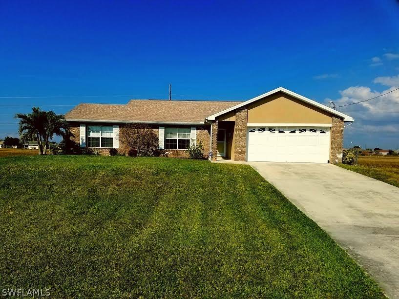 211 NW 23rd Ter., Cape Coral, FL 33993