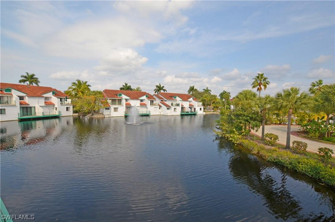 2217 Anchorage Ln. #D, Naples, FL 34104