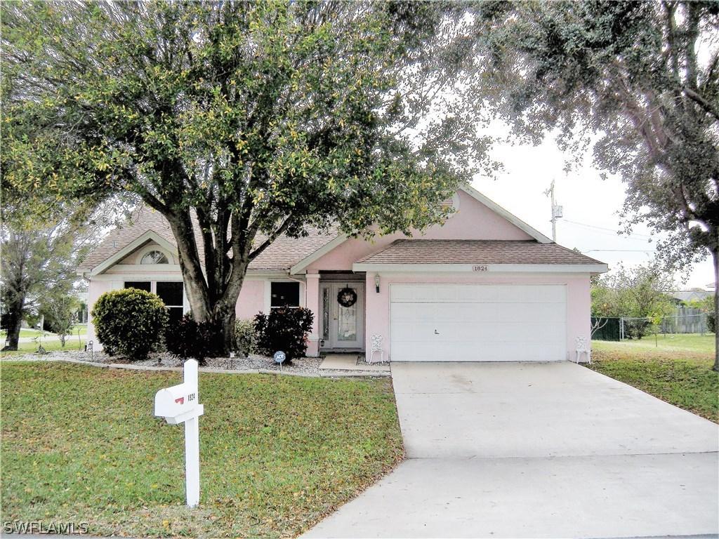 1824 SE 1st St., Cape Coral, FL 33990