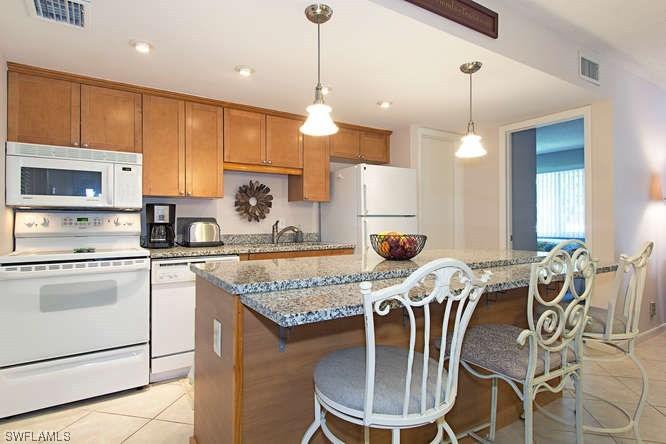 240 Palm Dr. #48-6, Naples, FL 34112