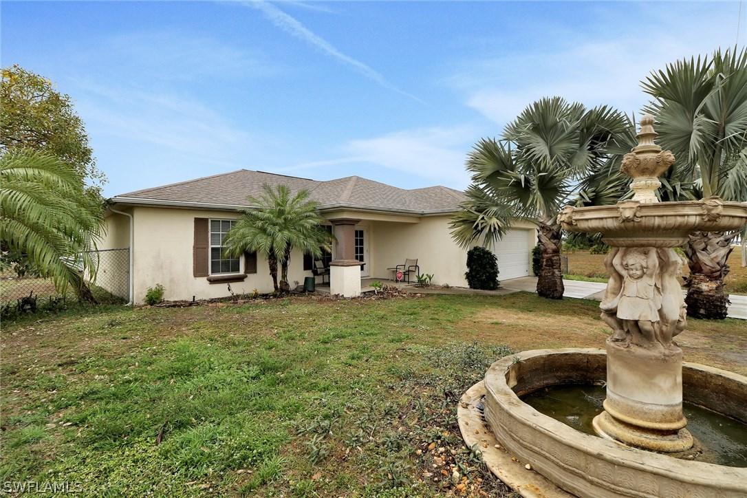 1912 Sunshine Blvd., Lehigh Acres, FL 33976