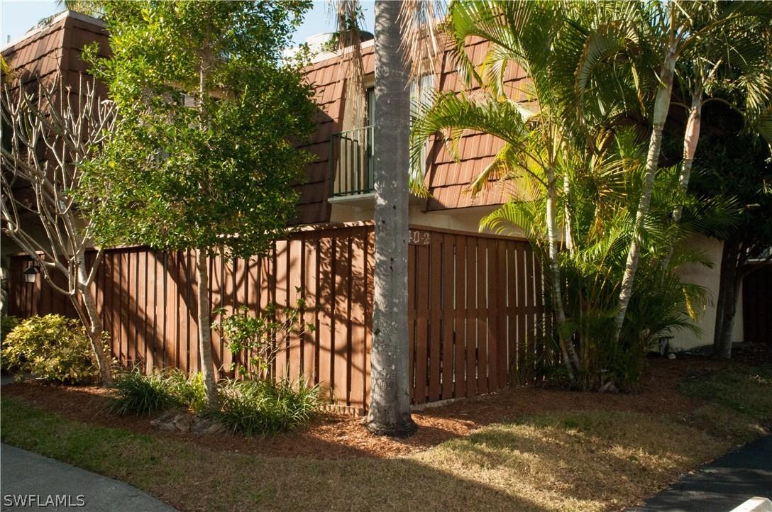 5240 Cedarbend Dr. #2, Fort Myers, FL 33919