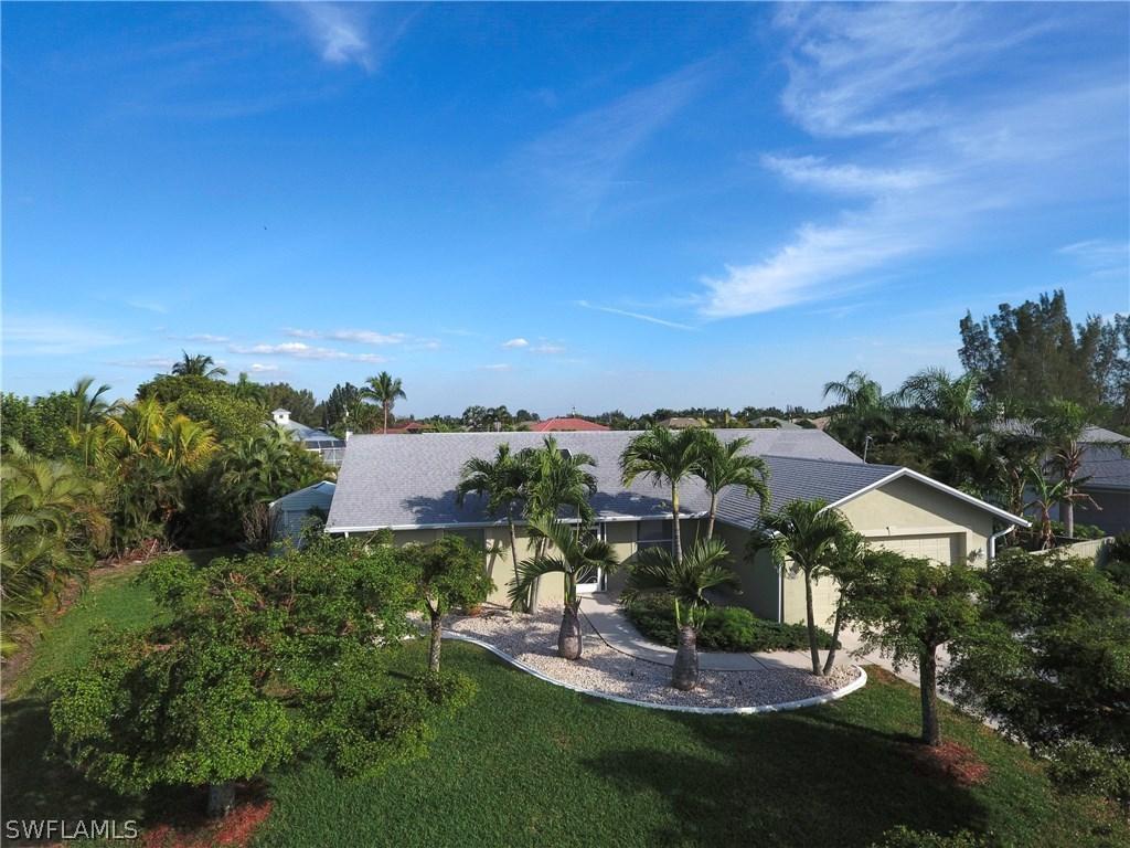 401 SW 38th Pl., Cape Coral, FL 33991