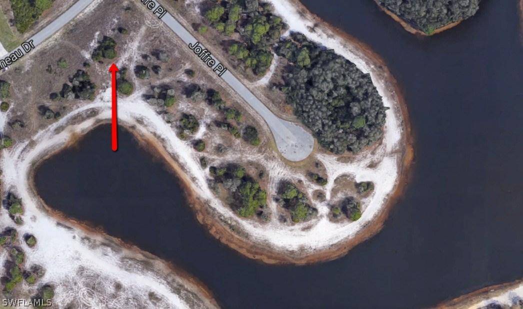 416 Juneau Dr., Lehigh Acres, FL 33974