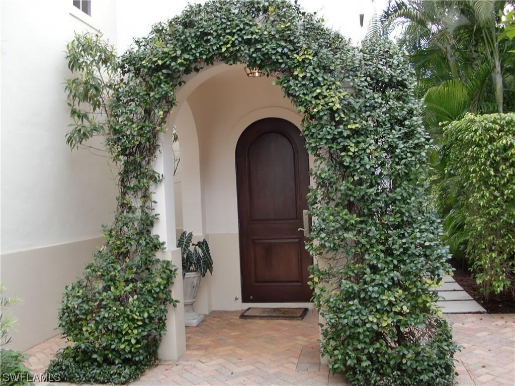 435 3rd Ave. #3, Naples, FL 34102