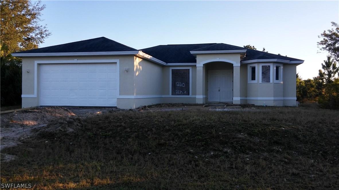 1220 Amherst St., Lehigh Acres, FL 33974
