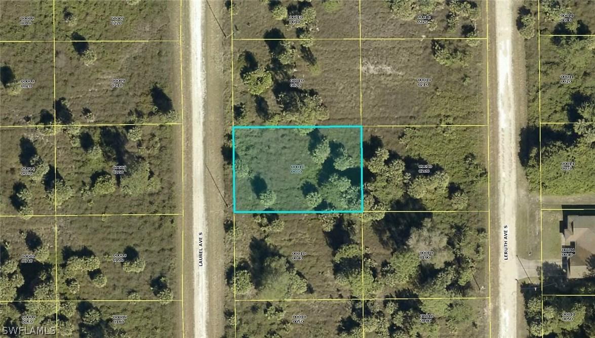 309 Laurel Ave., Lehigh Acres, FL 33974