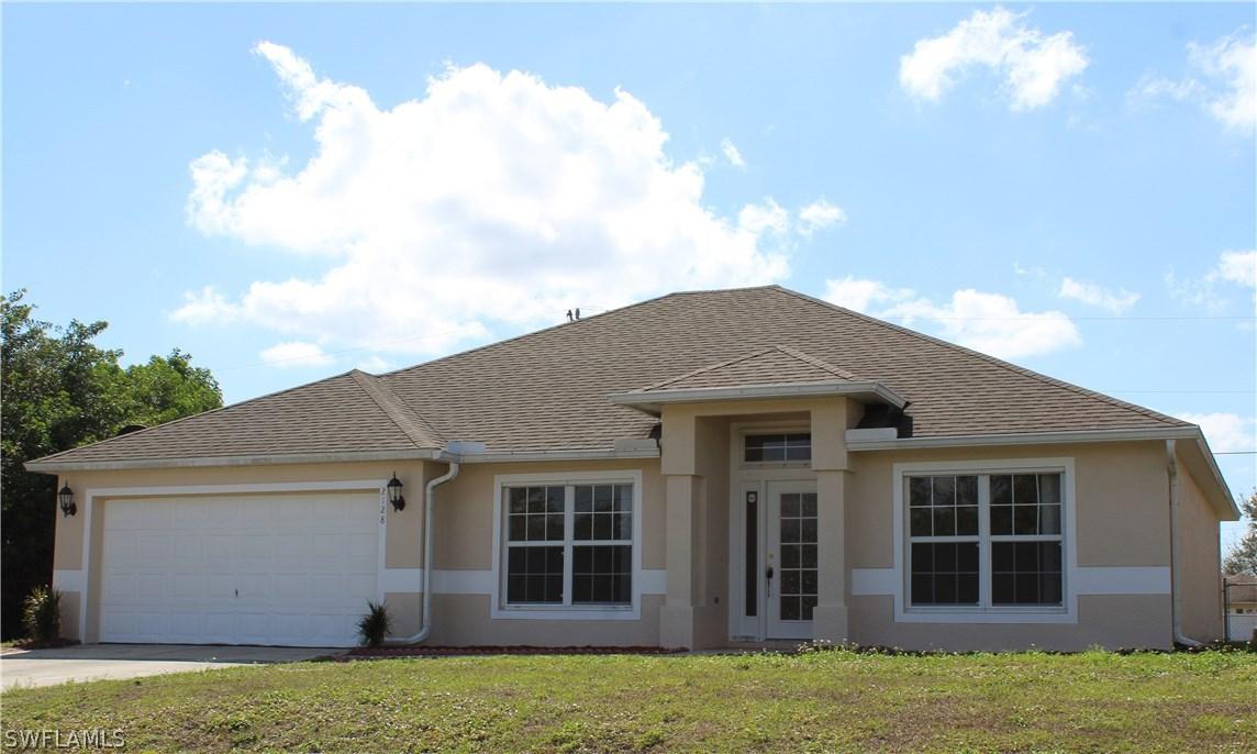 2128 NE 25th Ter., Cape Coral, FL 33909