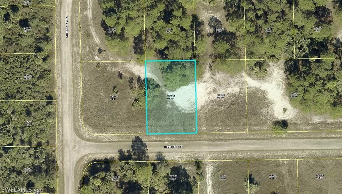 1239 Revere St., Lehigh Acres, FL 33974