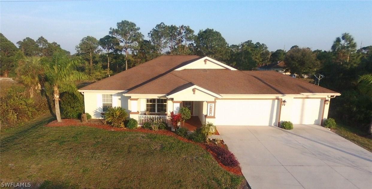 1043 Citrus Ave., Lehigh Acres, FL 33974
