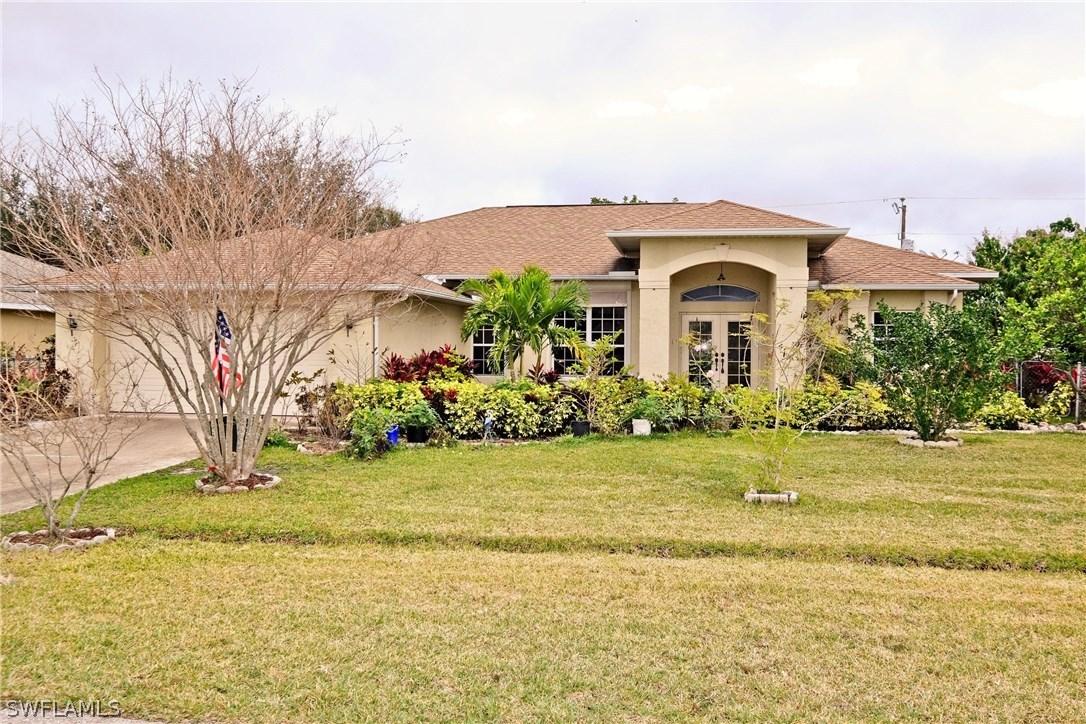 1525 SE 8th Pl., Cape Coral, FL 33990