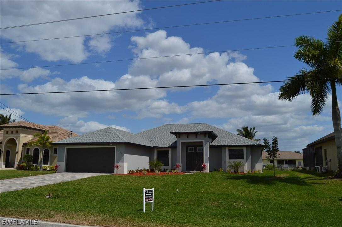 2209 SE 17th Pl., Cape Coral, FL 33990