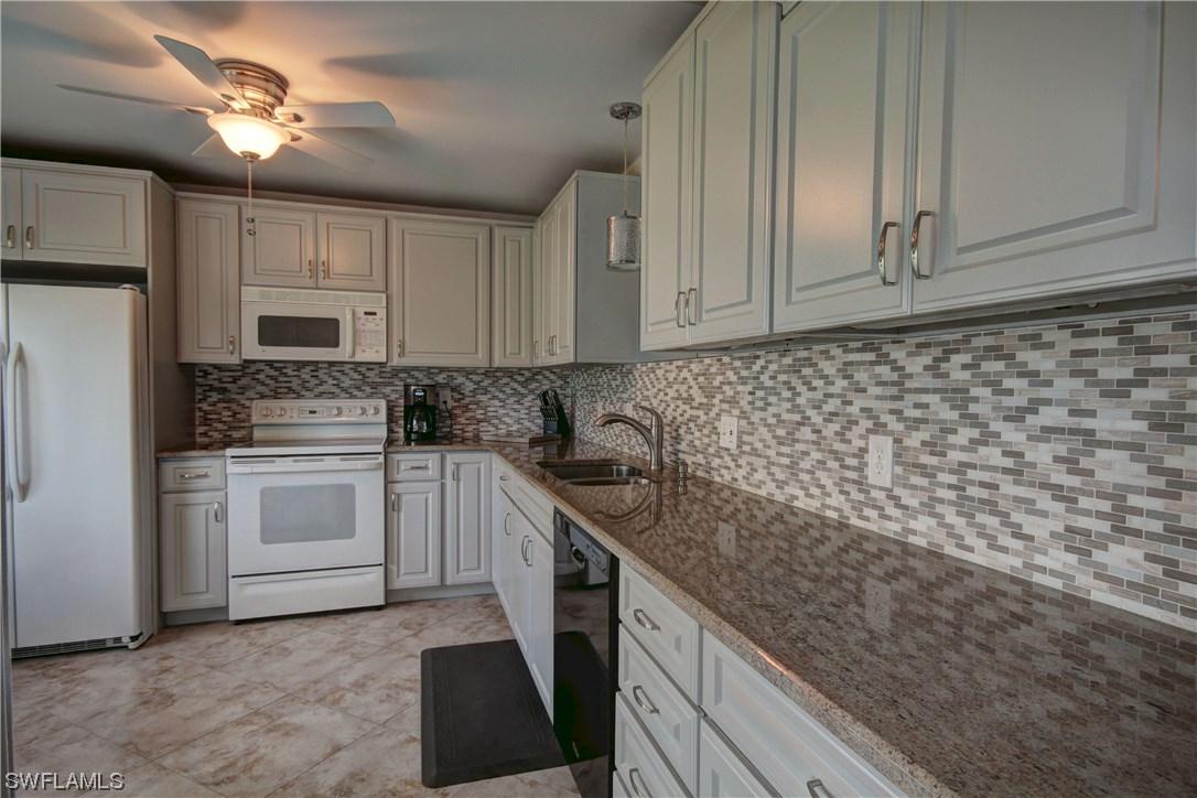 218 Albi Rd. #3, Naples, FL 34112