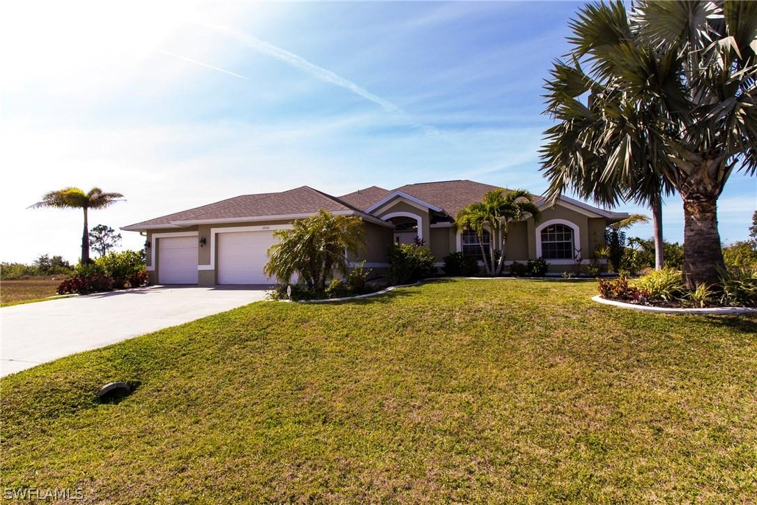 2932 NW 4th Pl., Cape Coral, FL 33993