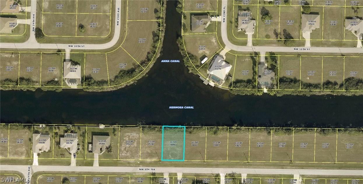 2237 NW 9th Ter., Cape Coral, FL 33993