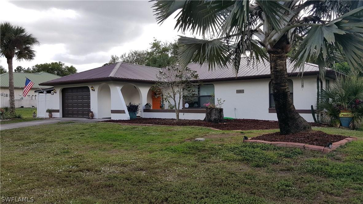 417 Jackson Ave., Lehigh Acres, FL 33972