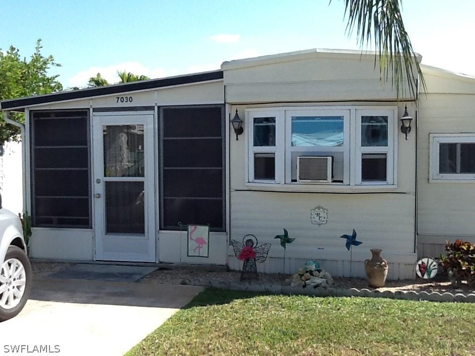 7030 Granada Lakes Dr., Fort Myers, FL 33967