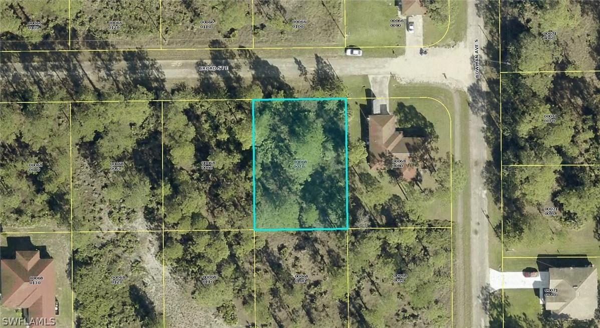942 Broad St., Lehigh Acres, FL 33974