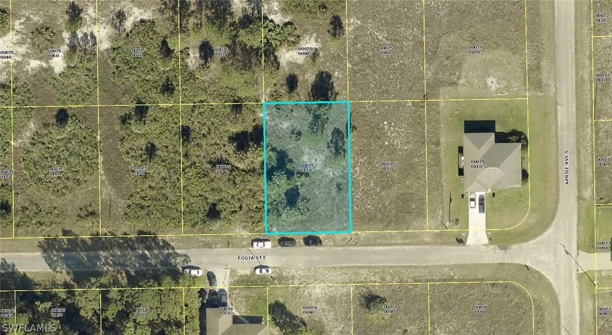 1215 Fogia St., Lehigh Acres, FL 33974