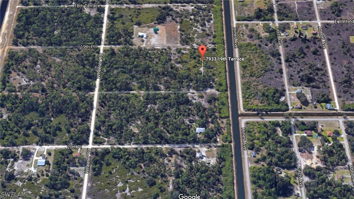 7933 19th Ter., Lehigh Acres, FL 33935