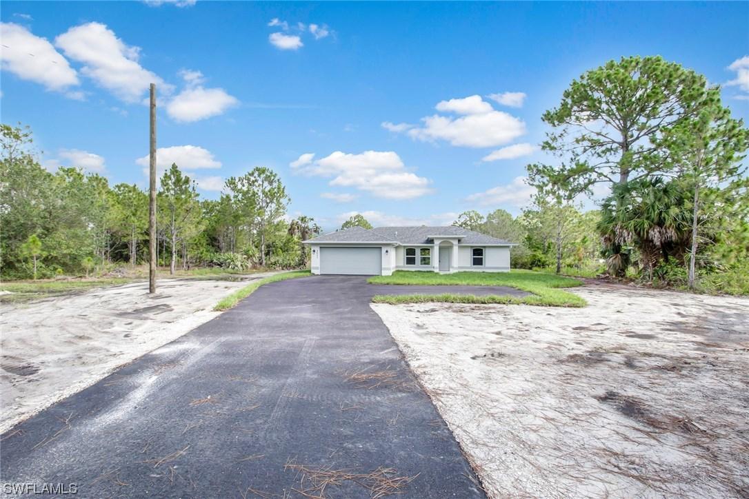 2623 68th Ave., Naples, FL 34120