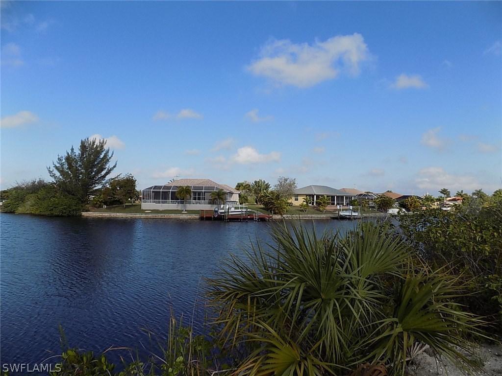 14 NW 32nd Pl., Cape Coral, FL 33993
