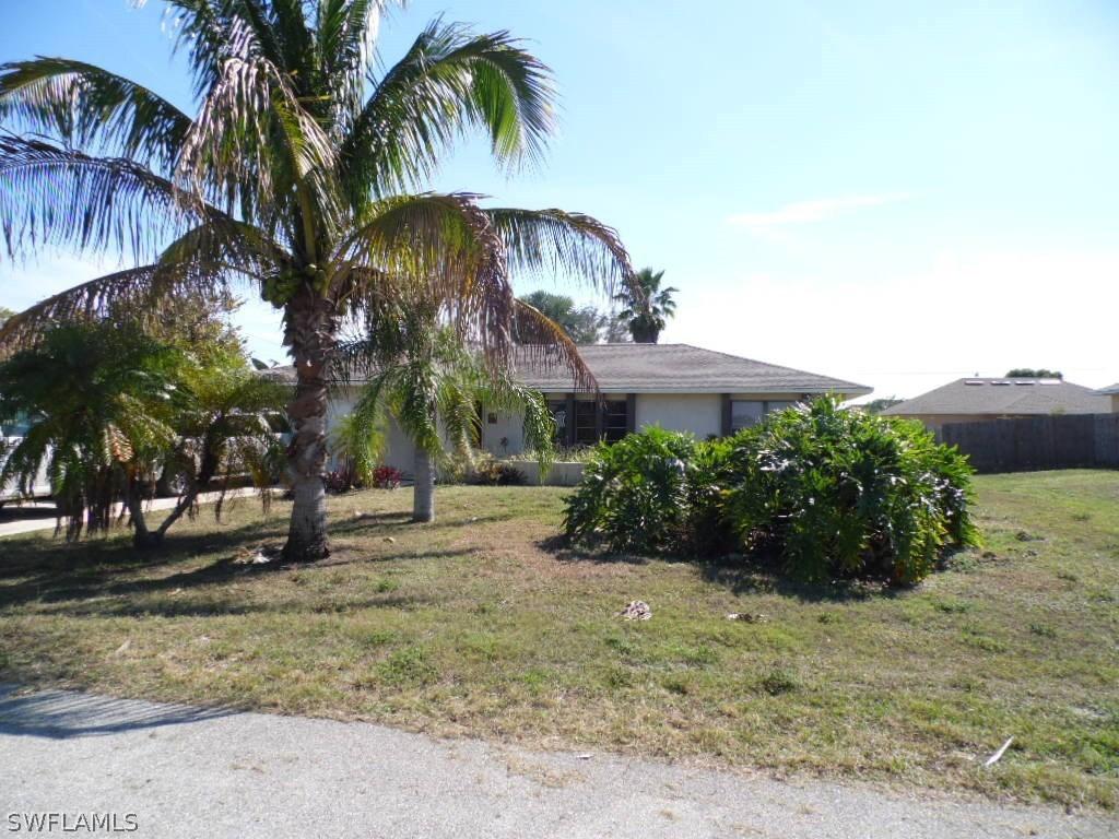 904 NE 18th St., Cape Coral, FL 33909
