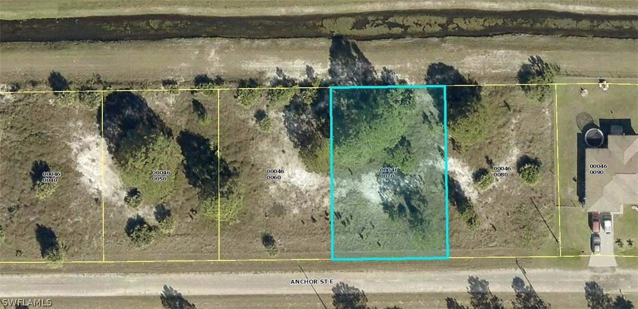 861 Anchor St., Lehigh Acres, FL 33974