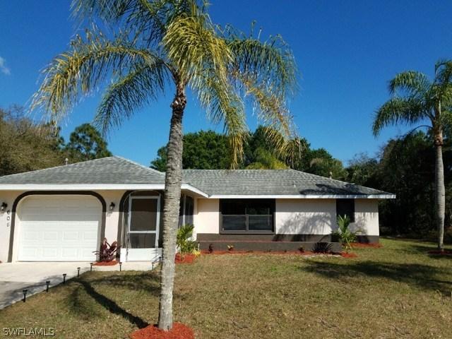 608 Hamilton Ave., Lehigh Acres, FL 33972