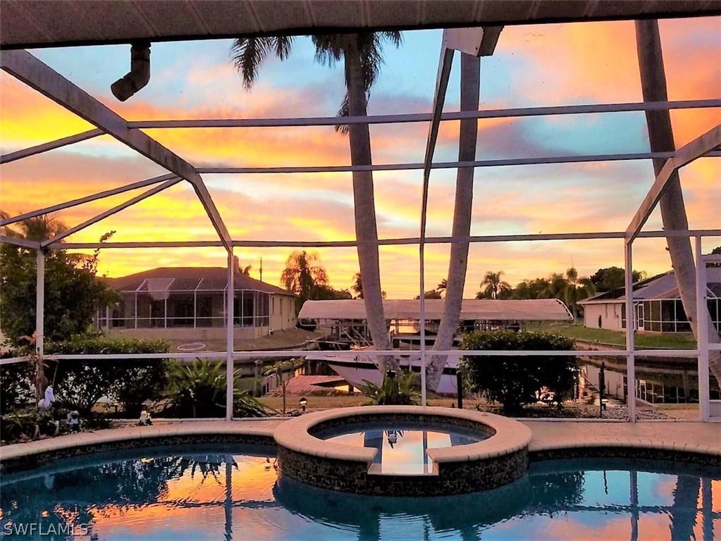 1008 SE 23rd Pl., Cape Coral, FL 33990