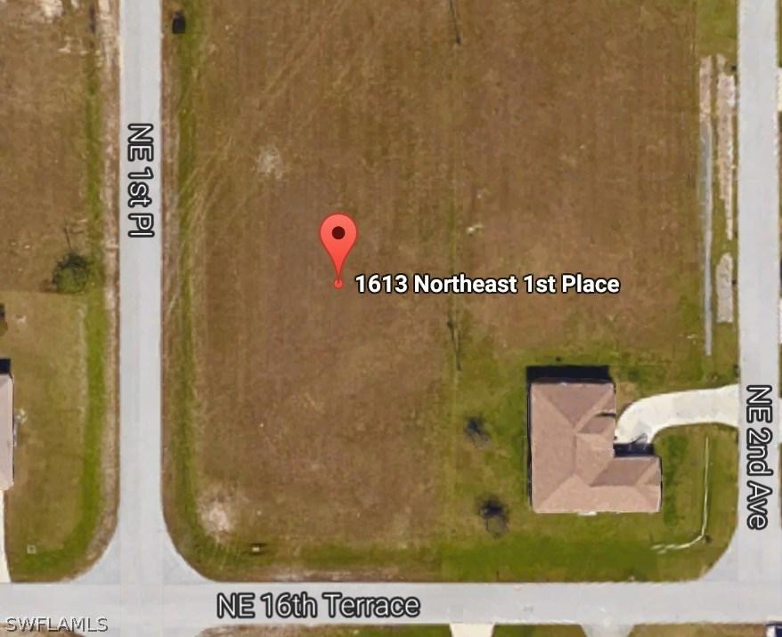 1613 NE 1st Pl., Cape Coral, FL 33909