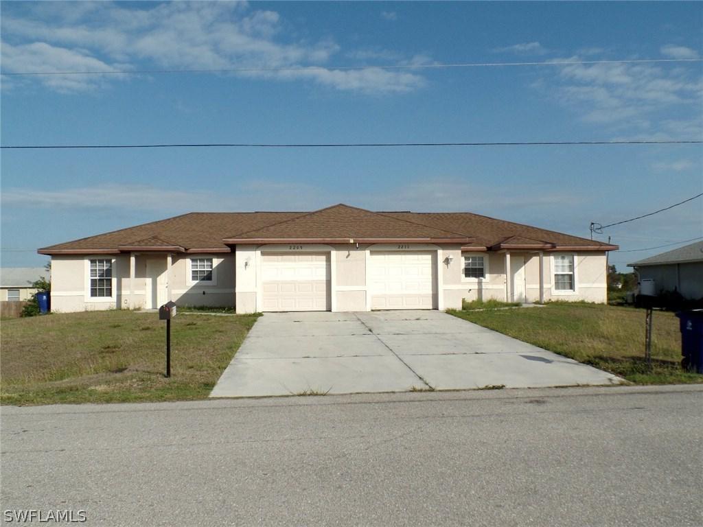 2209/2211 Daniel Ave., Lehigh Acres, FL 33971