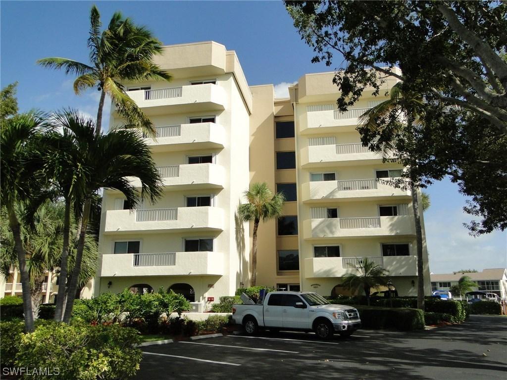 891 Huron Ct. #401, Marco Island, FL 34145