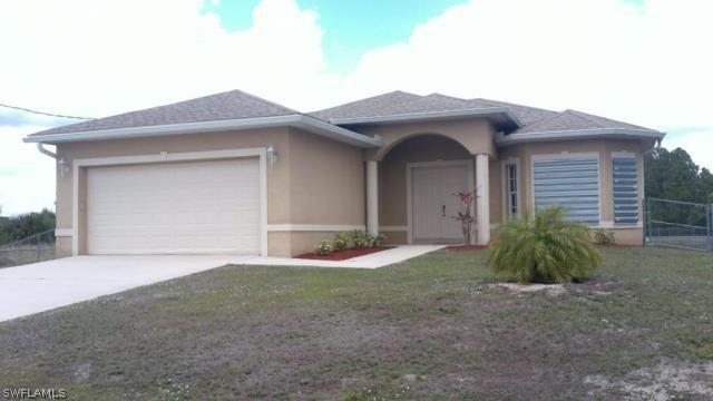 1215 Ermine St., Lehigh Acres, FL 33974