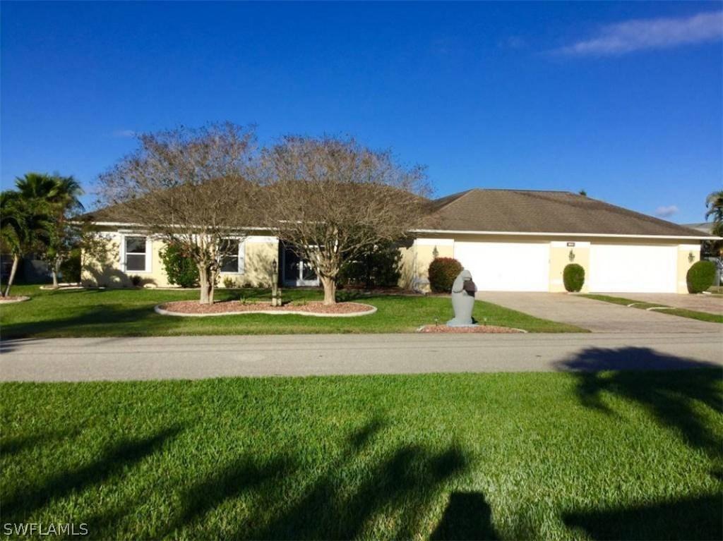 10 SE 10th Ave., Cape Coral, FL 33990