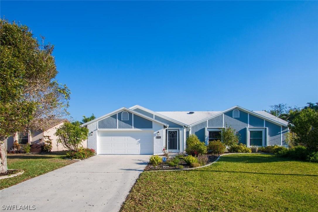 1929 SE 12th Ter., Cape Coral, FL 33990