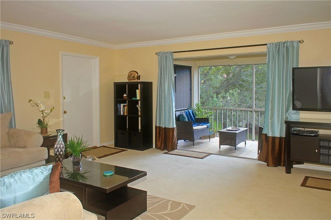 1549 Sandpiper St. #76, Naples, FL 34102