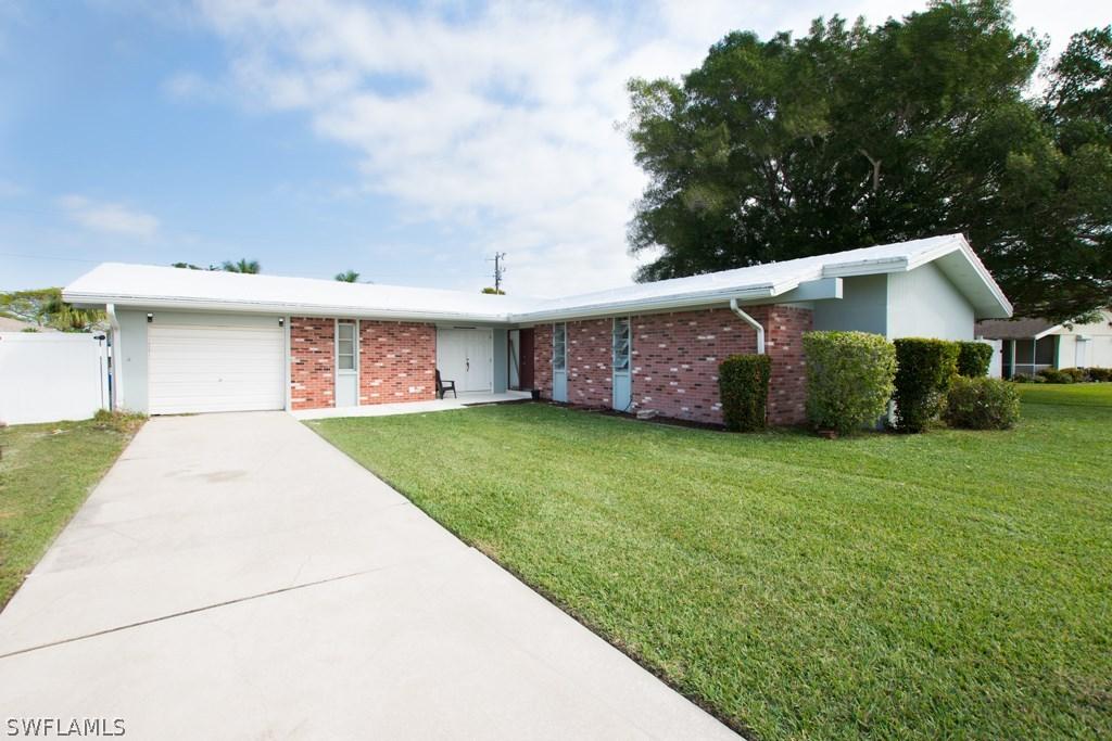 309 SE 43rd Ln., Cape Coral, FL 33904