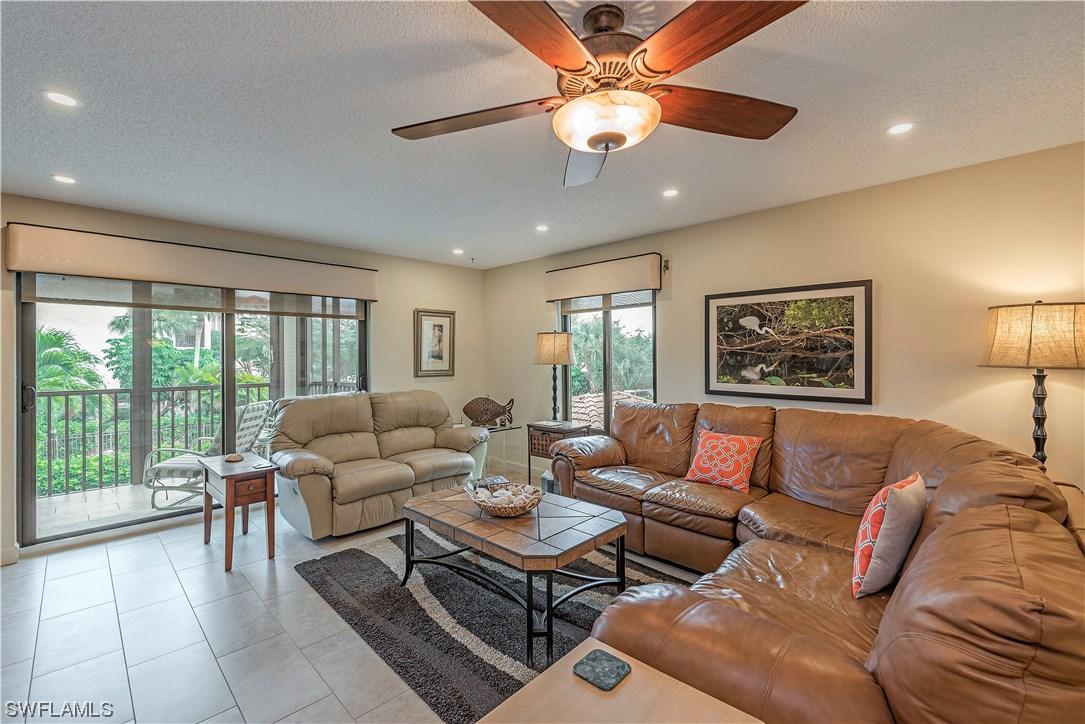 960 Swallow Ave. #204, Marco Island, FL 34145