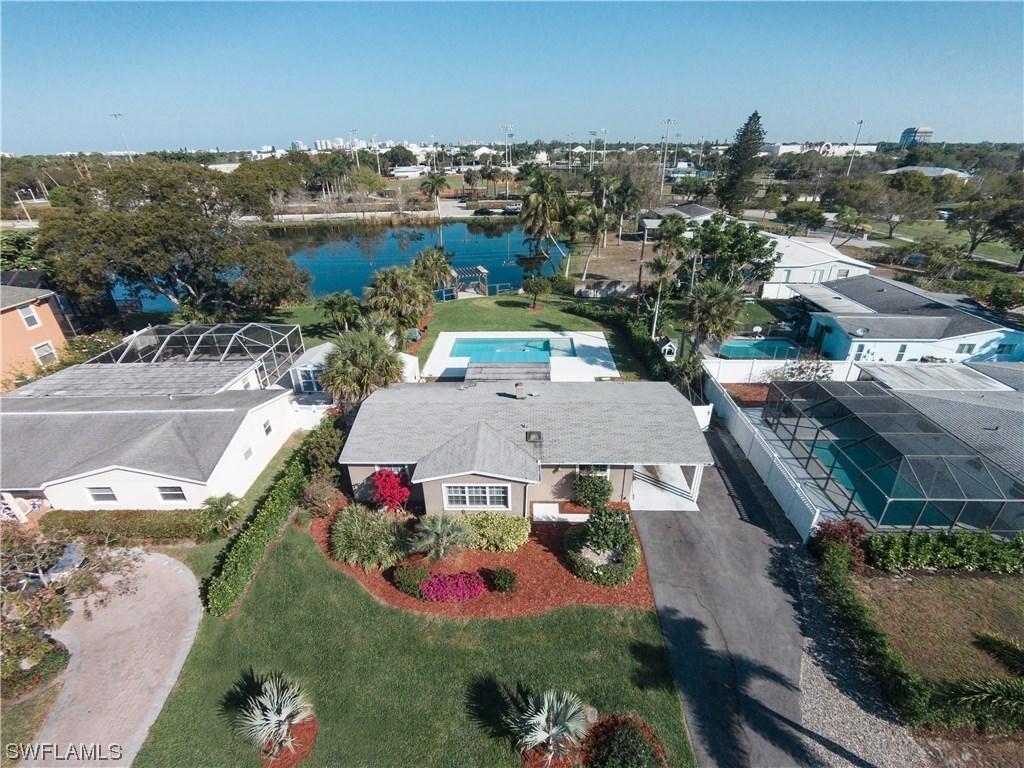 1185 14th Ave., Naples, FL 34102