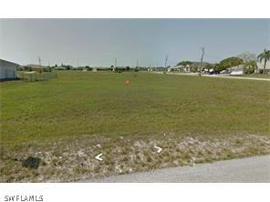 2206 SW 25th St., Cape Coral, FL 33914