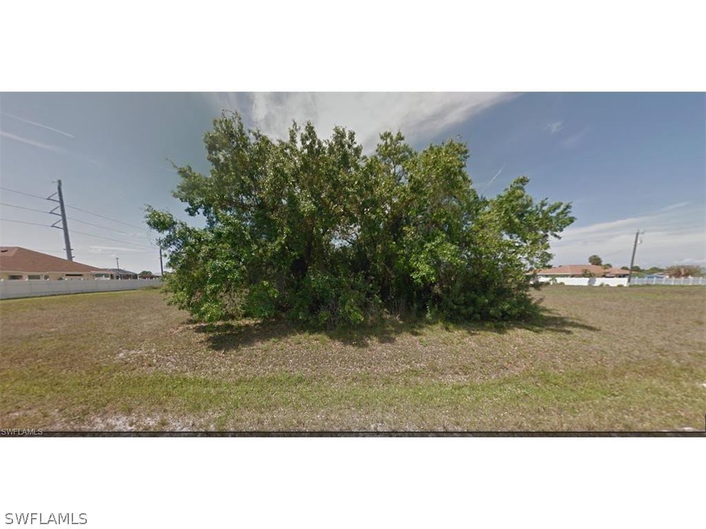 2728 NE 7th Ave., Cape Coral, FL 33909