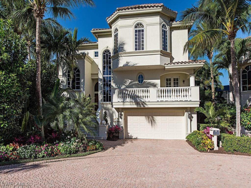 27630 Marina Isle Ct., Bonita Springs, FL 34134