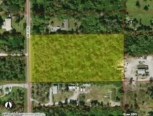 19th St Sw, Naples, FL 34117