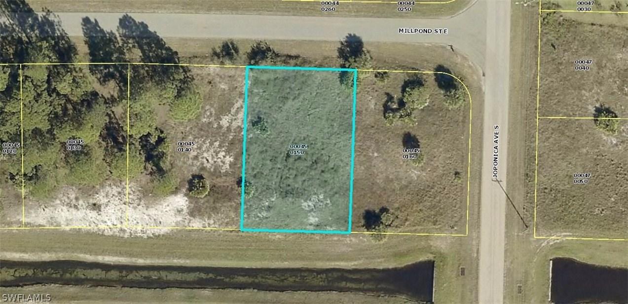 866 Millpond St., Lehigh Acres, FL 33974