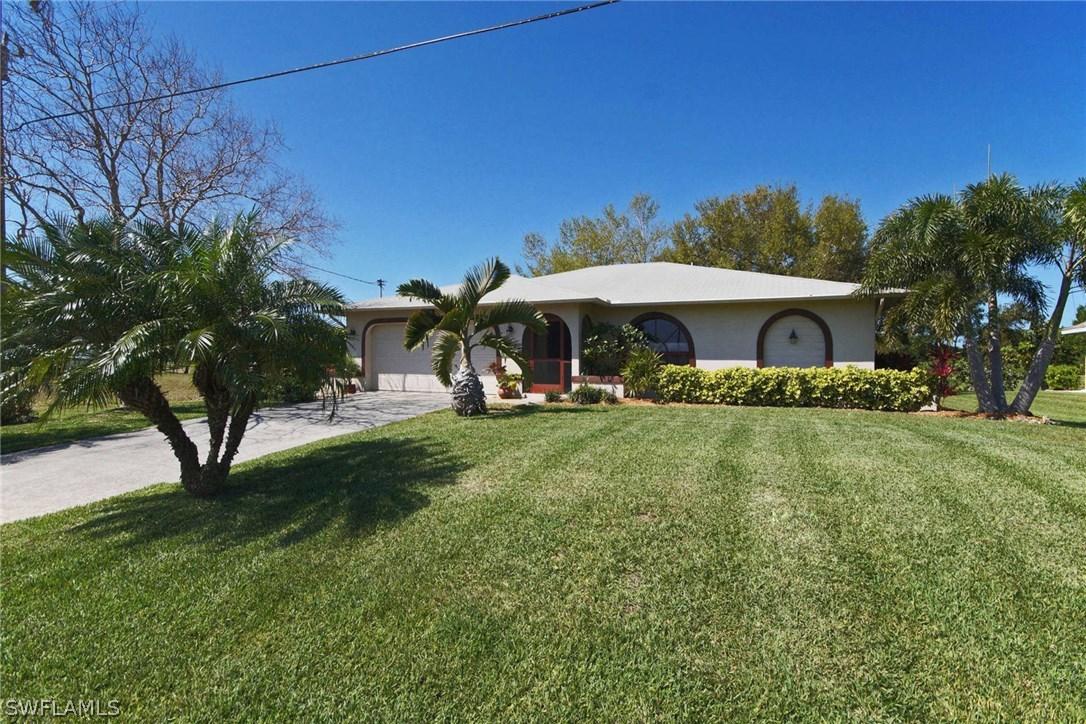 1522 NW 25th Ave., Cape Coral, FL 33993
