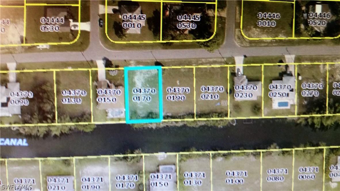 910 SW 15th St., Cape Coral, FL 33991