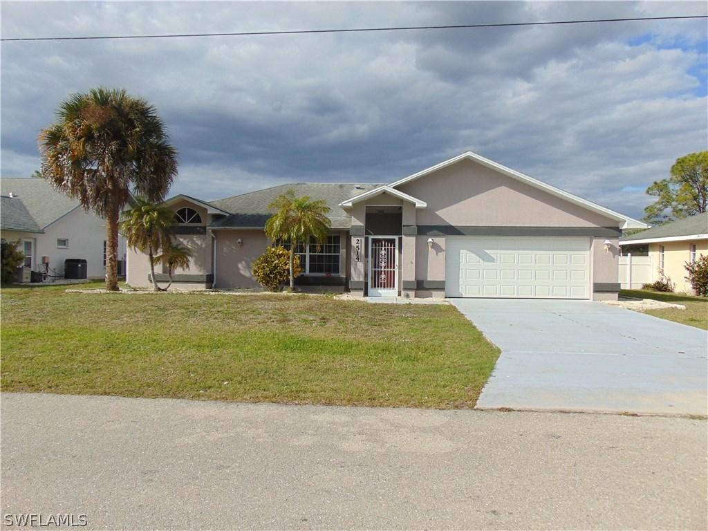 2514 6th St., Lehigh Acres, FL 33971