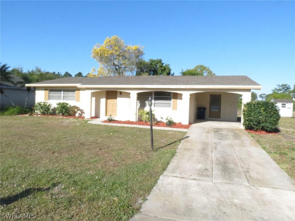 416 Rushmore Ave., Lehigh Acres, FL 33936